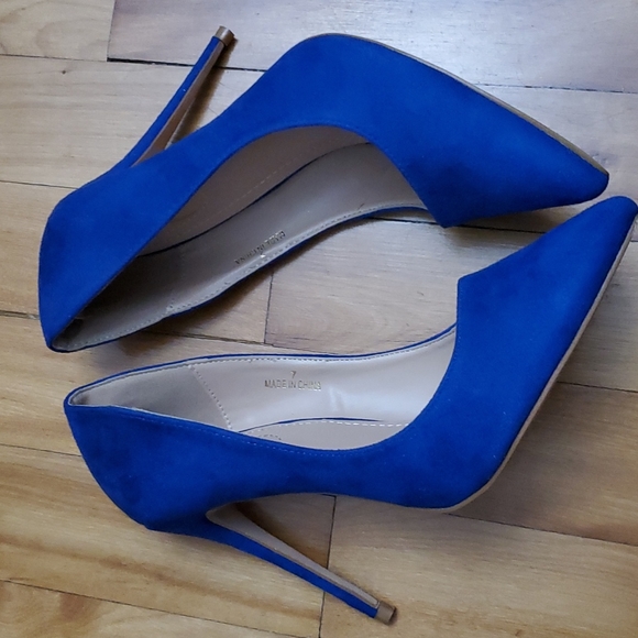 Royal Blue High Heel Shoes, size US 7 (Brand: Fashion Nova) - Picture 8 of 9